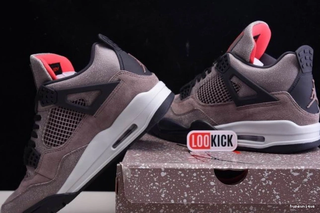 HYPE Jordan Retro Air 4 DB0732-200 